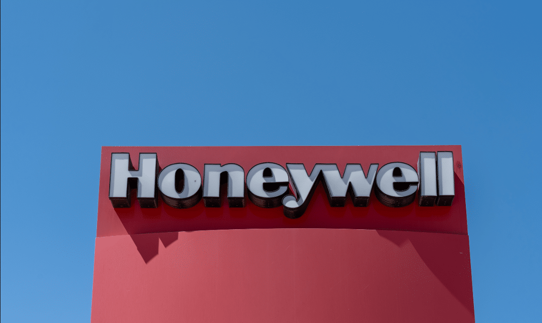 Honeywell data breach class action settlement