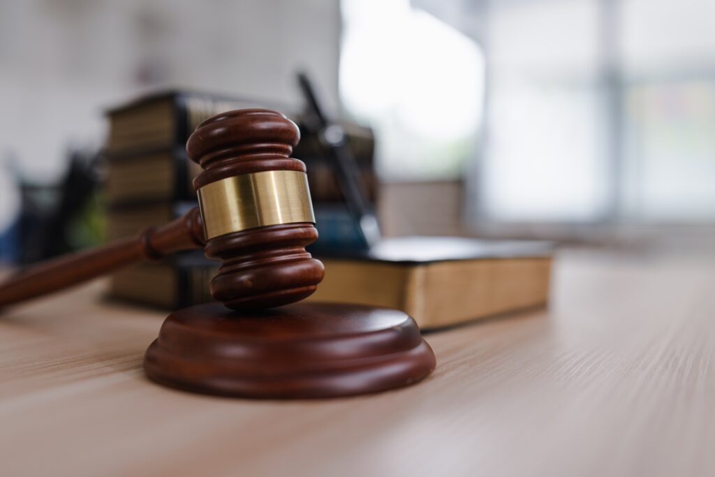 Abbott, Boston Scientific Oppose Spinal Cord Stimulator Lawsuit MDL